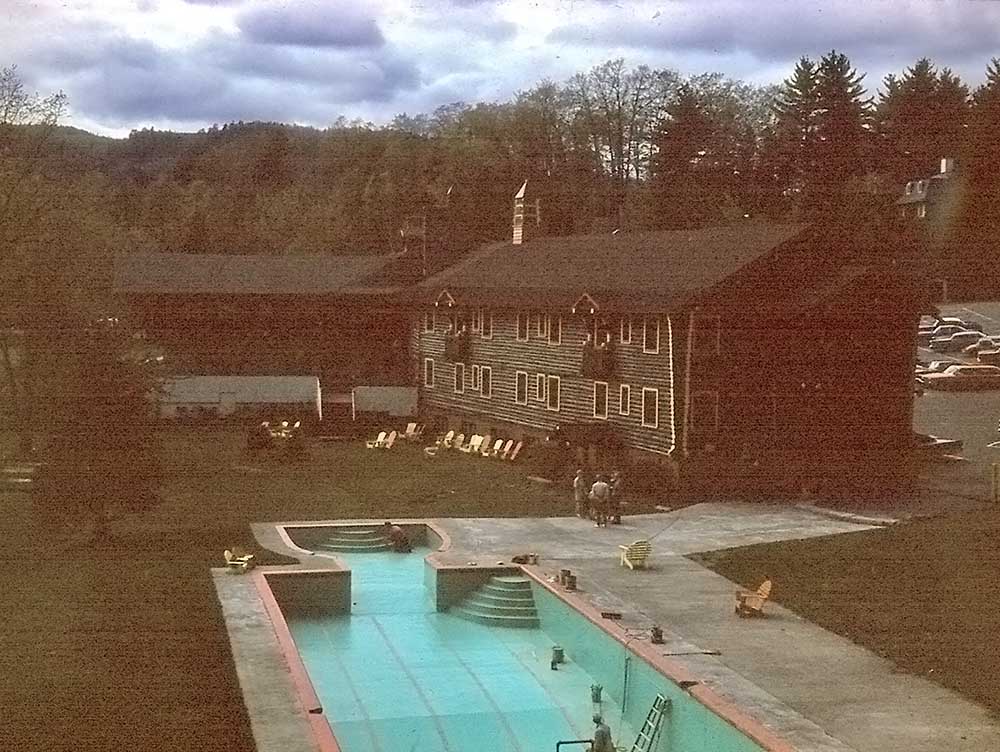 Alpine Inn Resort